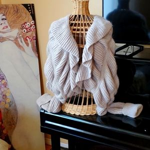 H & M crop open sweater size small